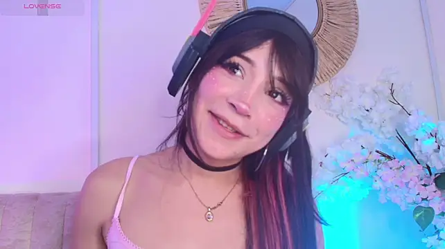 AliiceWonderland_ webcam