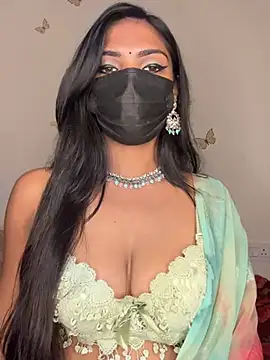 Lovely_Babiee live cam on StripChat