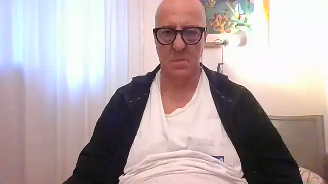 ANONIMO7735 webcam
