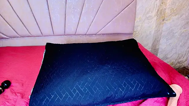 Mia_candy_0