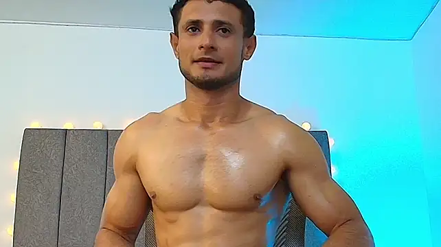 Adonys_Lewis_ webcam