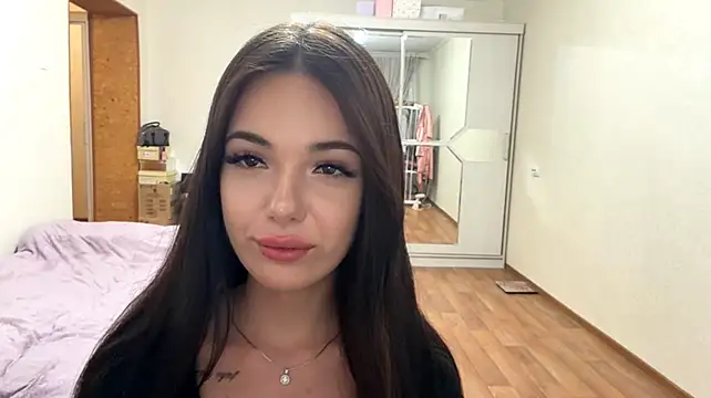 LivianDivorce webcam
