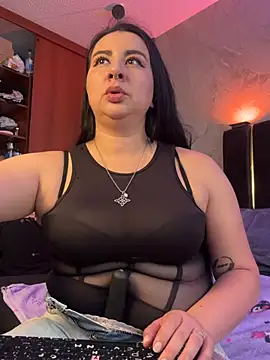 Abril_Luv webcam