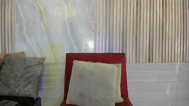 BriannaChelsea webcam