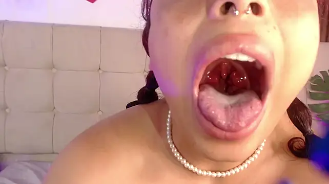melodyy_as webcam