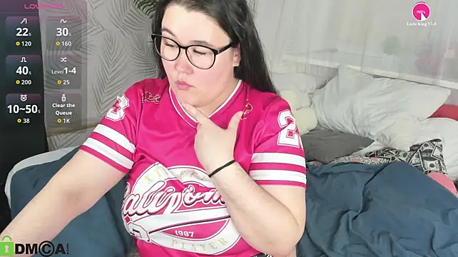 Miss_Triss webcam