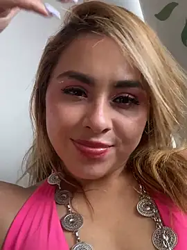 Kiki_11 webcam