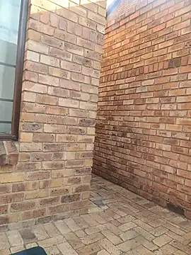 AfricanSquirtingQueen webcam