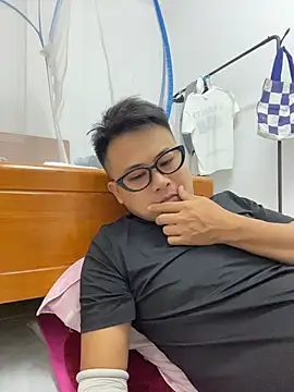 lixiaoshuai8 webcam