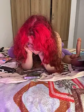sharon_black (F teen) - pussy close up fingers
