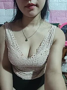 ngocmai_lazdy (F young) - Nude, play 😋 😍