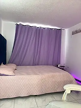 Celestee_21 webcam