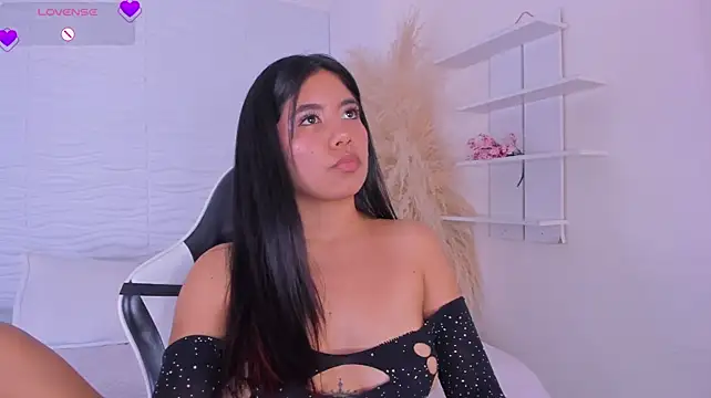 AylinLove_ webcam