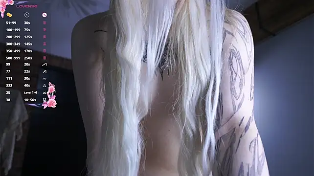 blondie_ink webcam