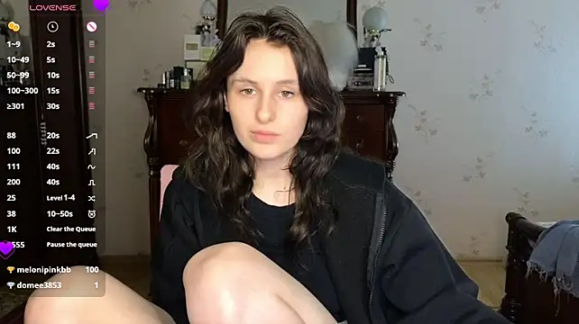 MilaniaElin webcam