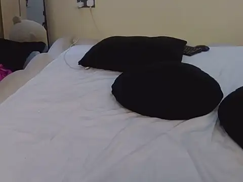Tasty_Treatzz webcam