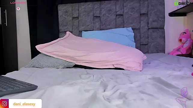 Danyhottits webcam