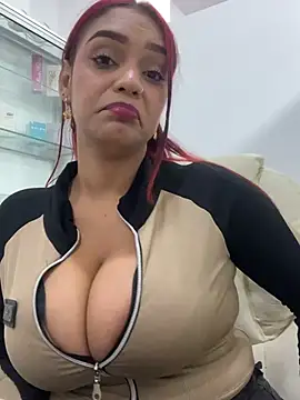 Sara-77 webcam