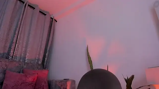 Violett_hott_ webcam