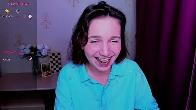 KindHazelHere_ webcam