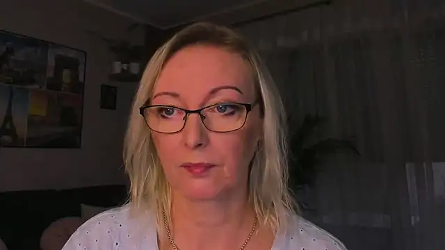 vanessa_chat
