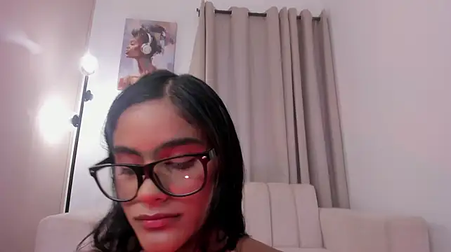 Bela_franciss live cam on StripChat