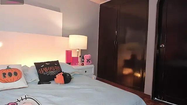 Emily_robertss1