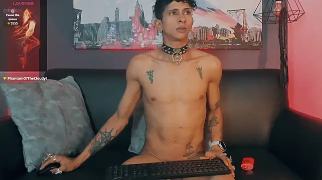 Maximoking26 webcam