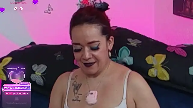 keila_j webcam