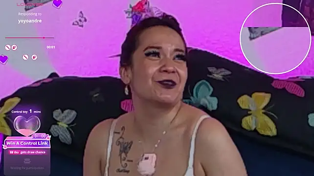 keila_j live cam on StripChat