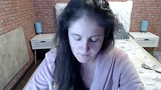 Holliy_Cooper webcam