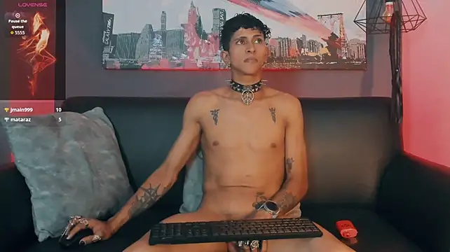 Maximoking26 webcam