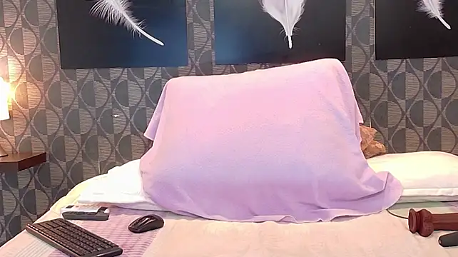 ScarleetSmith webcam