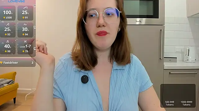 Charmy_Gracy webcam