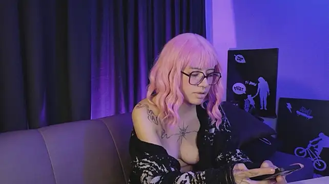 amimodee webcam