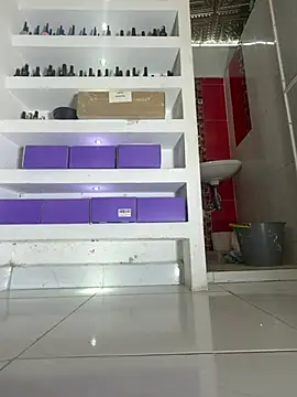 Yasmina_Noir live sex cam
