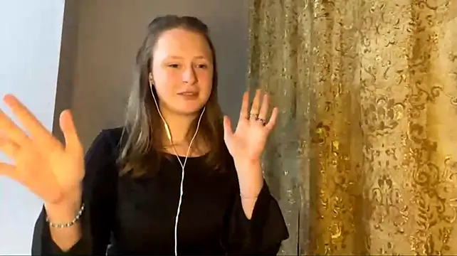 KarimaStubbe live cam on StripChat