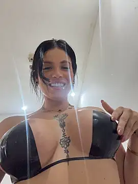 Webcam en directo de la chica Rafaellaz