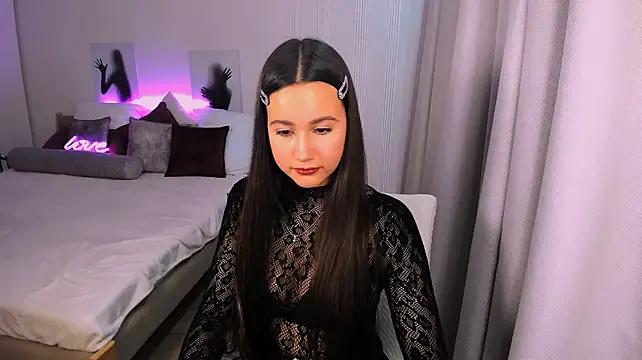 GabrielleEvy webcam