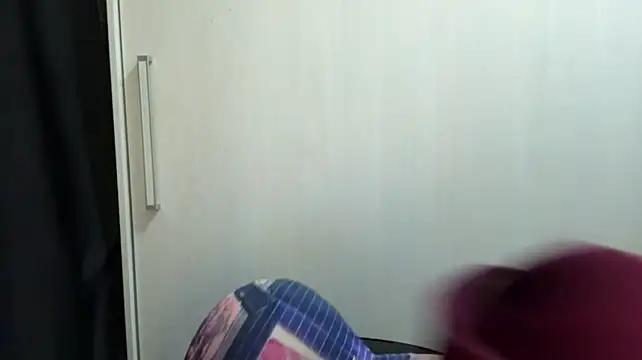 Babysmall_girl live cam on StripChat