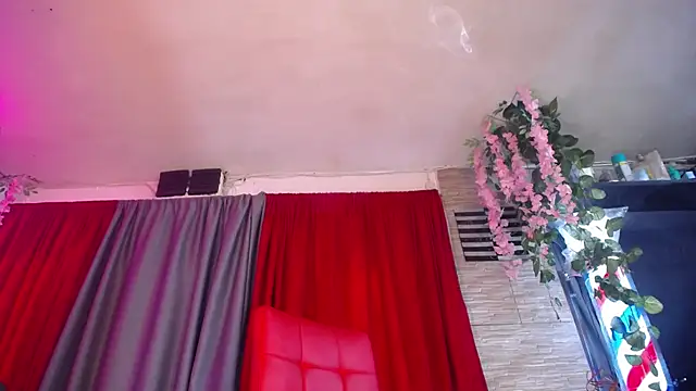 hornytsblonde webcam
