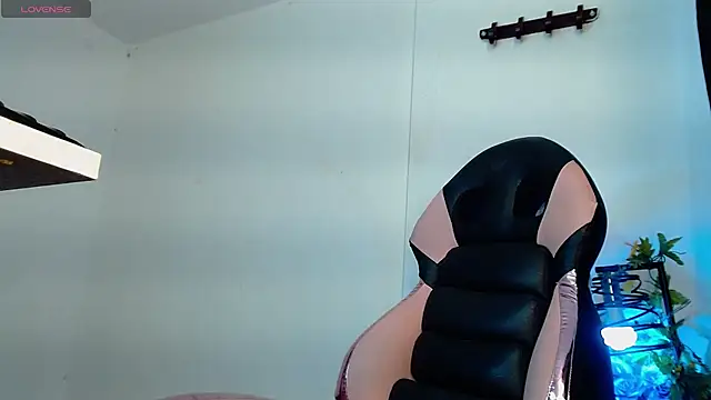 Modèle: alexiarusso_