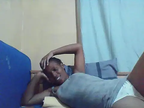 Smillie_prety webcam