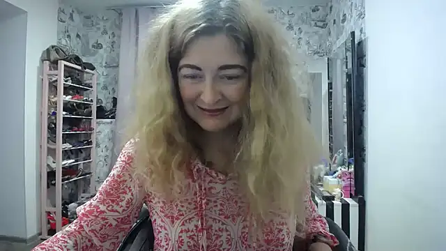 Helen1974 webcam