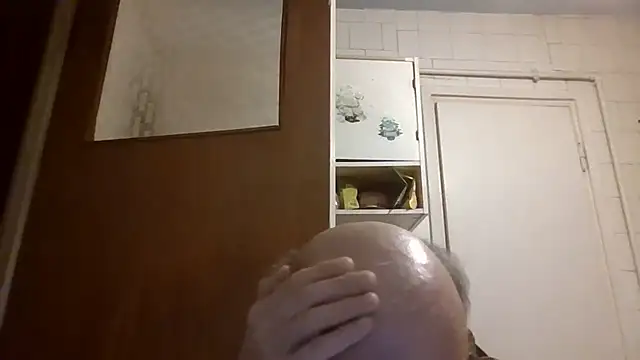 mariusica1@xh webcam