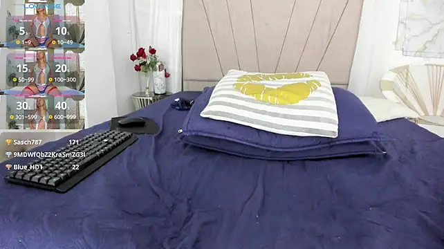 Lady_miss___ webcam