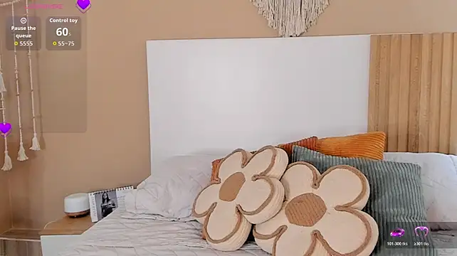 Camila_Bustamante webcam