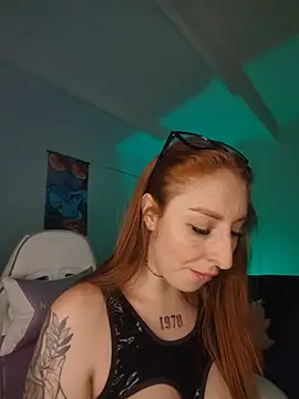 Bennuluspeach_ webcam