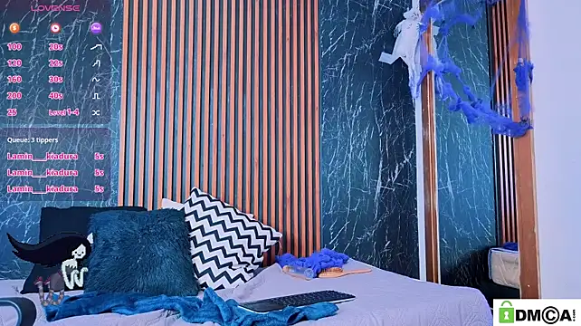 Marilyndackaria_ webcam