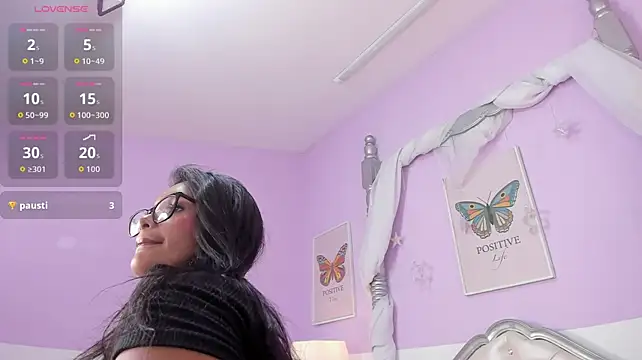 BrunetteExposito webcam